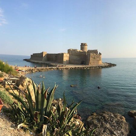 Bed And Breakfast La Medusa Isola Di Capo Rizzuto Exterior foto
